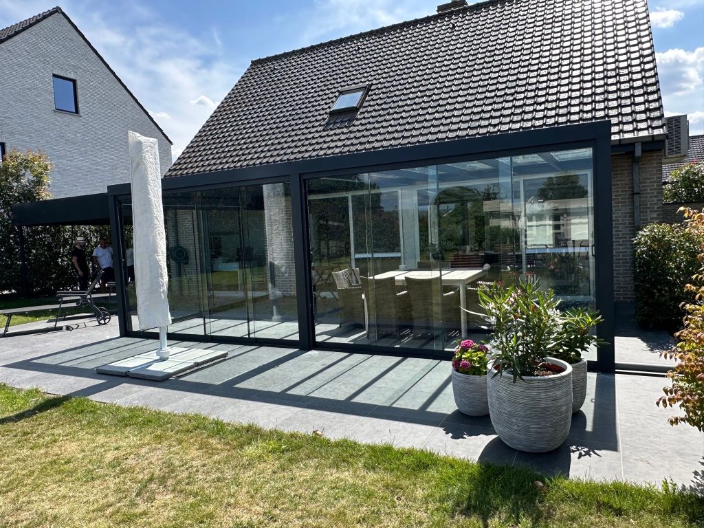 Verbluffende veranda geplaatst in Waregem, België